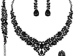 4 Pcs/Set Austrian Crystal Necklace Earrings Bracelet Ring Bridal Jewelry Sets for Brides Wedding Party Costume Accessories Gifts for Women