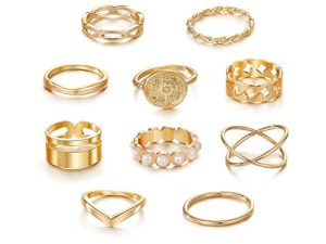 KISS WIFE Cute Rings Aesthetic Rings for Girls Women Y2K Preppy Jewelry Stackable Joint Finger Rings for Teen Girls Gold White Pink Green Rings Set Smiley Face Butterfly Flower Rings Pack Gift for Her